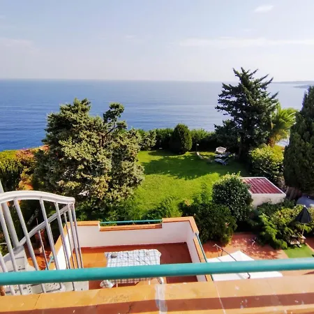 Paradiso Sulla Scogliera Αουγκούστα